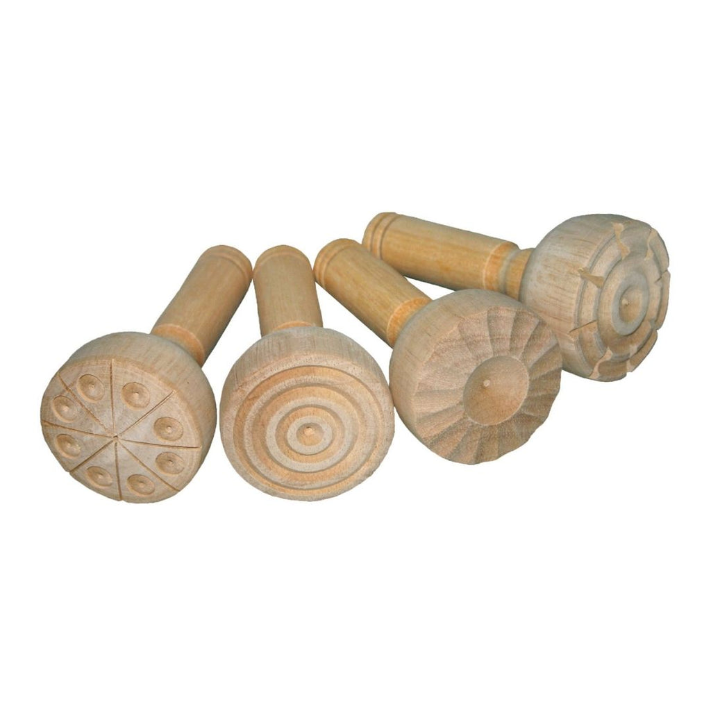 houten stempels met patronen voor stempelen met verf of in zand modelleerzand brooddeeg 
